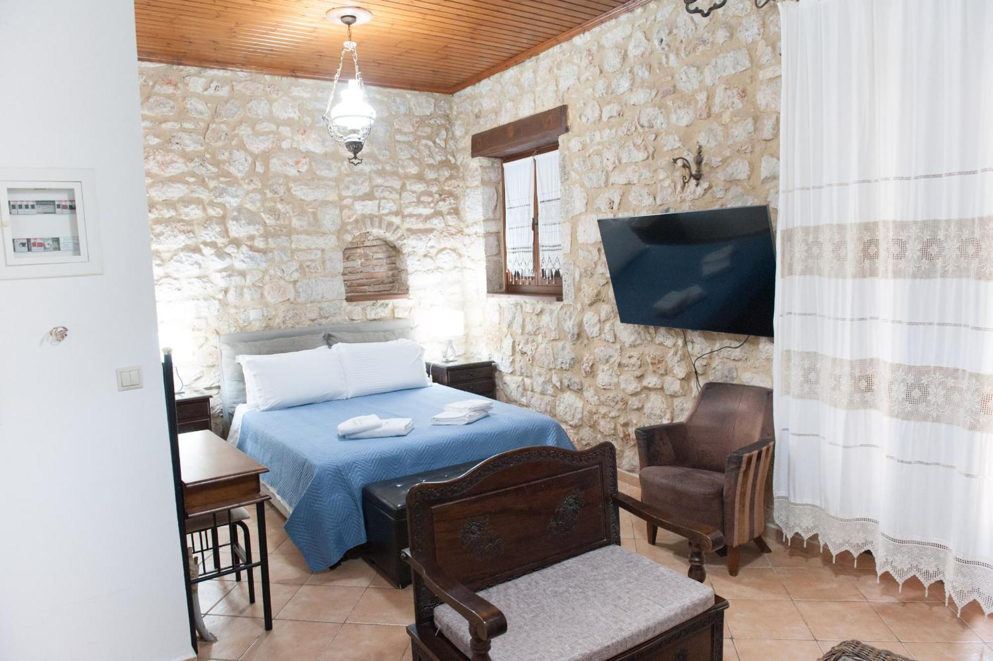 Seafront Stone Suites Vonitsa Dış mekan fotoğraf