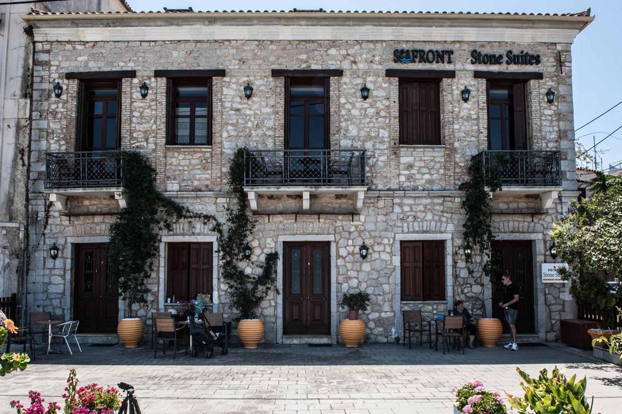 Seafront Stone Suites Vonitsa Dış mekan fotoğraf