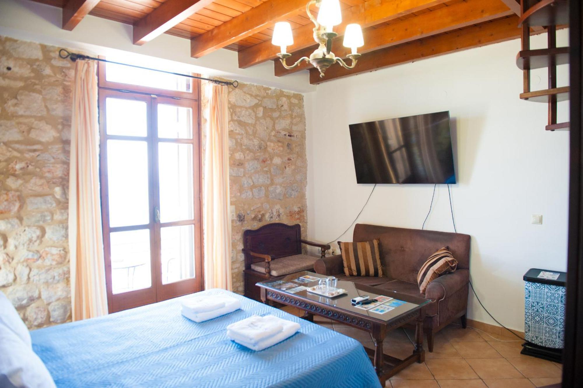 Seafront Stone Suites Vonitsa Dış mekan fotoğraf