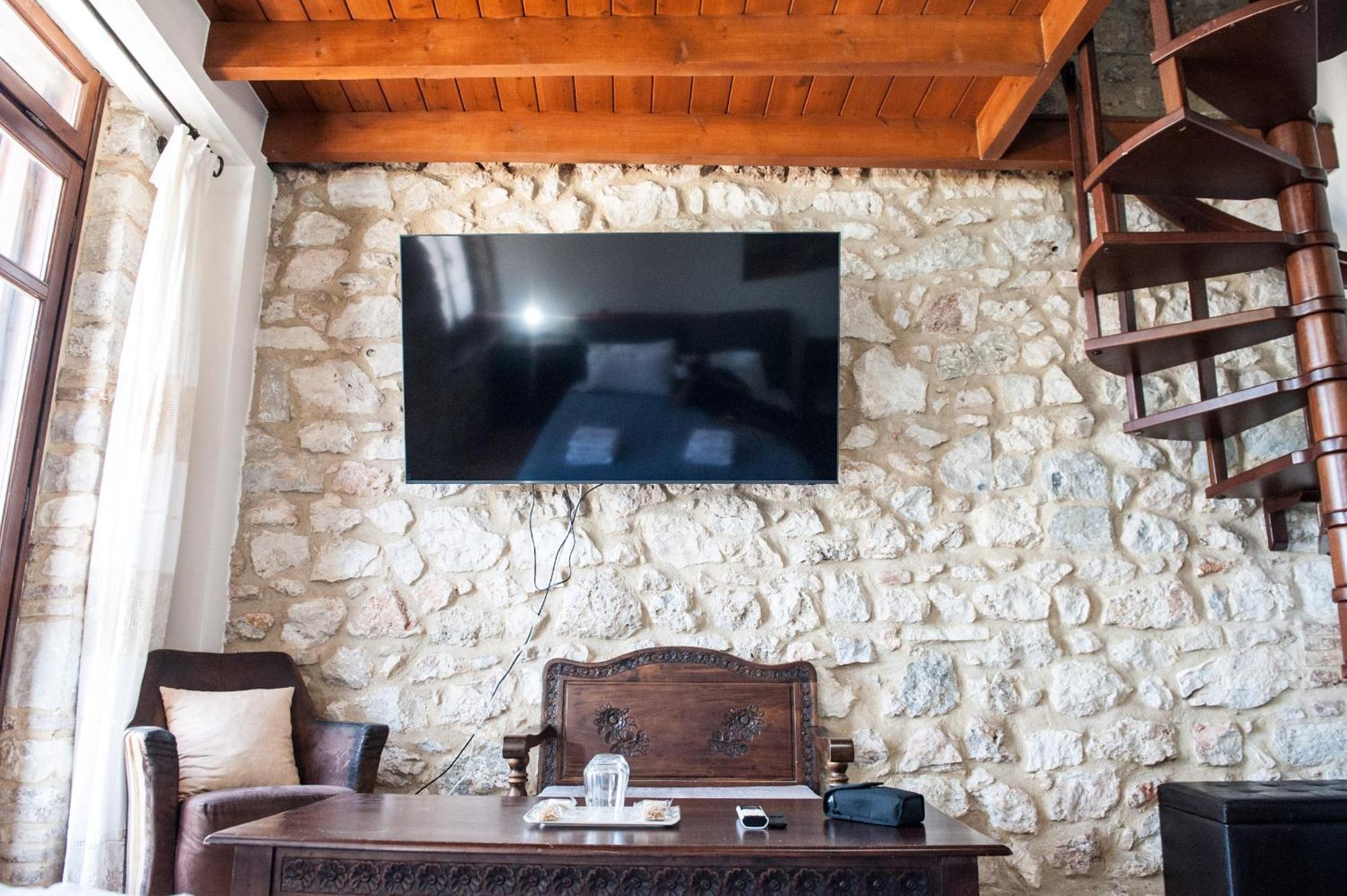 Seafront Stone Suites Vonitsa Dış mekan fotoğraf